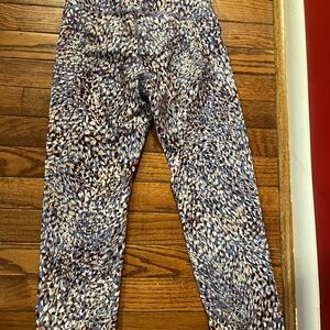 Old Navy Multicolor Patterned Capris